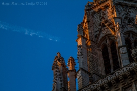 2014 08 09 Primeros rayos del sol sobre la Catedral de Toledo