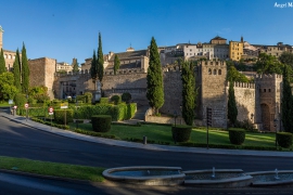 2015 08 05 Panorámica de la muralla de Toledo, desde la Vega