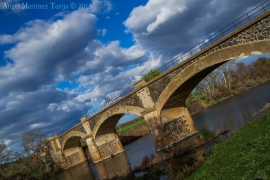 2015 03 25 Puente de la antigua vía férrea Toledo-Bargas